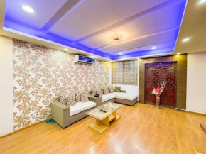 Here's a Luxe Abode